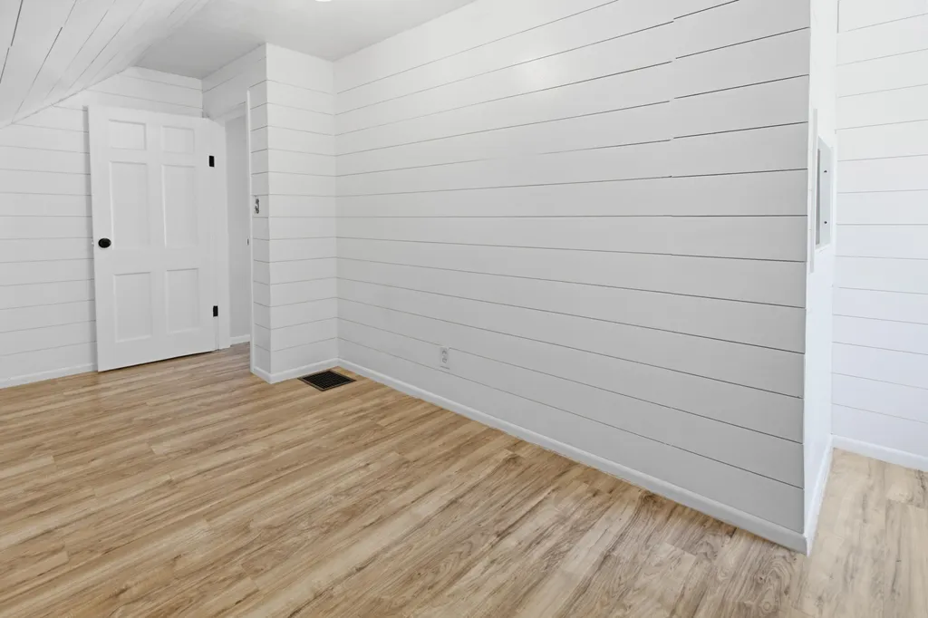 25 Roger Street Lewiston ME 04240