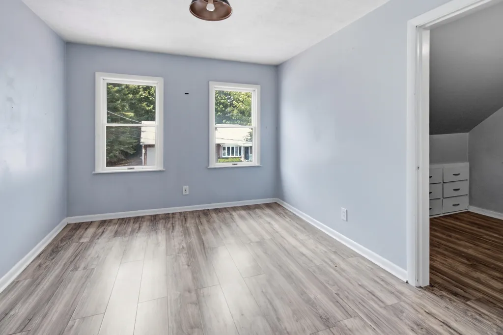 25 Roger Street Lewiston ME 04240