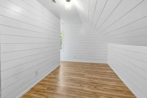 25 Roger Street Lewiston ME 04240