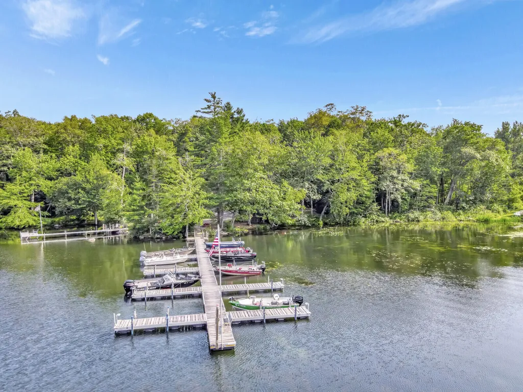 103 Taylor Woods Road Belgrade ME 04917