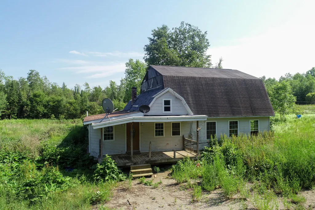 485 Hudson Road Corinth ME 04427