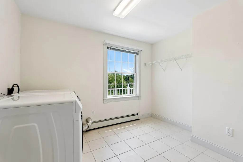 51 Oldfield Road Yarmouth ME 04096