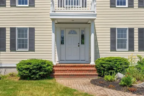 51 Oldfield Road Yarmouth ME 04096