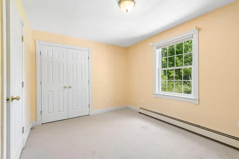 51 Oldfield Road Yarmouth ME 04096