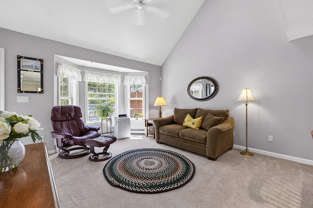 22 Granite Hill Drive Topsham ME 04086