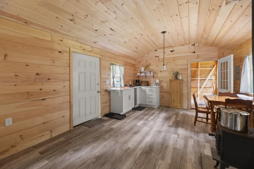 2 Emery Farm Road Medford ME 04463