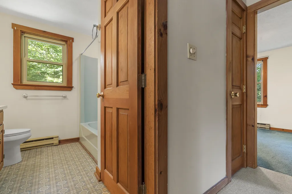 84 Plaza Drive Sanford ME 04073