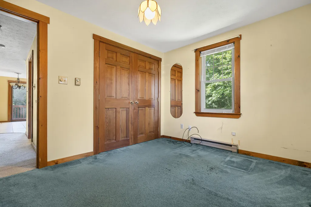 84 Plaza Drive Sanford ME 04073