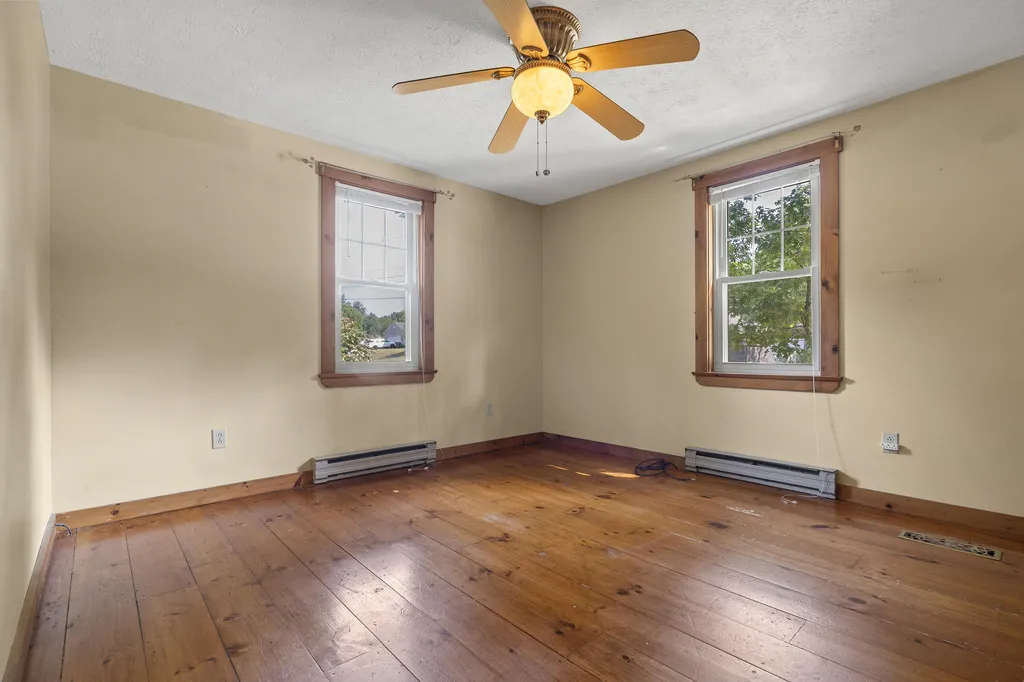 84 Plaza Drive Sanford ME 04073