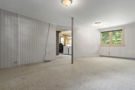 84 Plaza Drive Sanford ME 04073