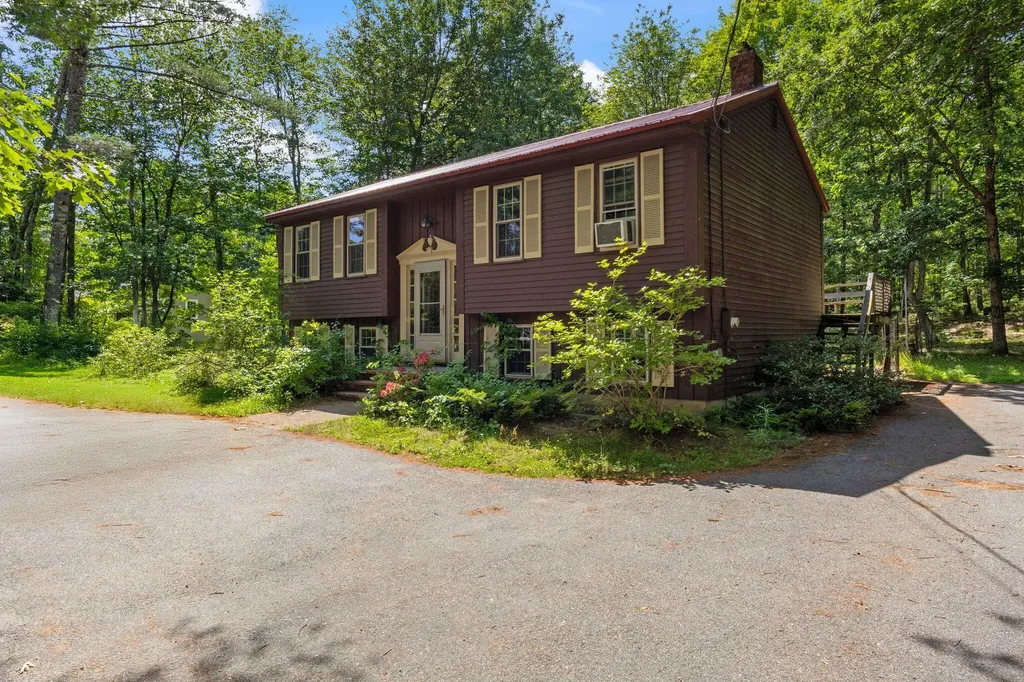 74 Goodwins Mills Road Lyman ME 04002