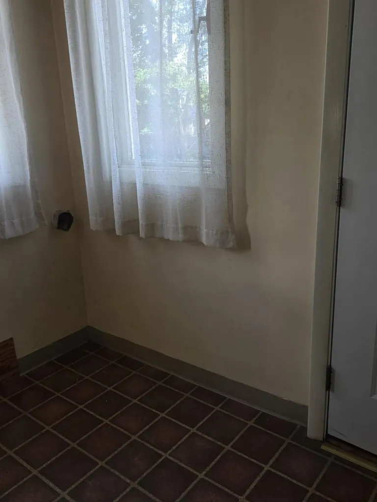 89 Western Avenue Augusta ME 04330