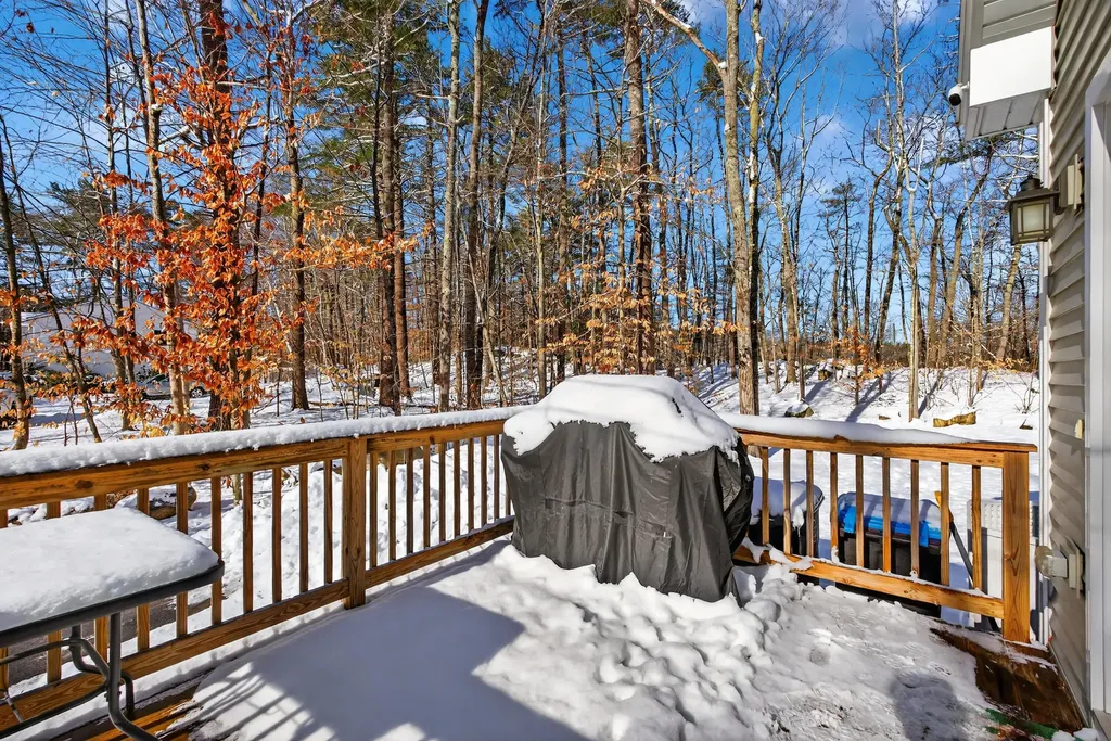 11 Bates Lane Windham ME 04062