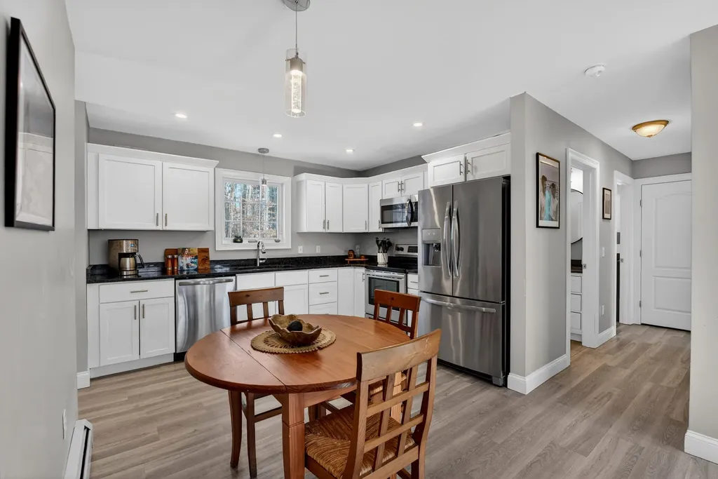 11 Bates Lane Windham ME 04062