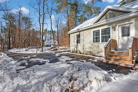 11 Bates Lane Windham ME 04062