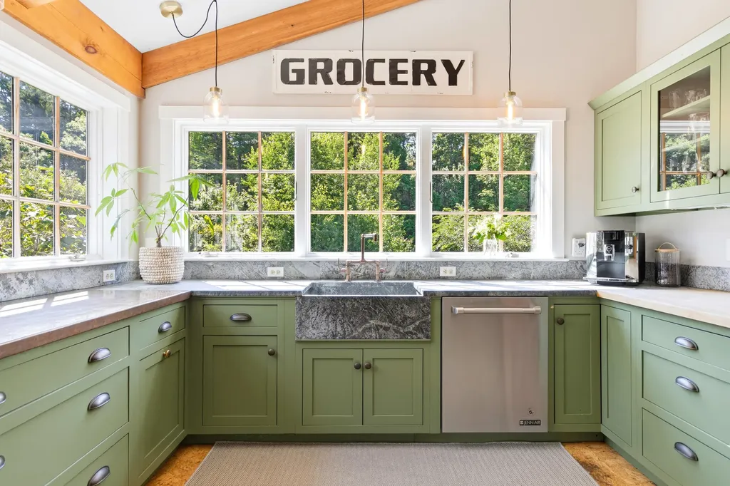 61 Crane Farm Way Yarmouth ME 04096