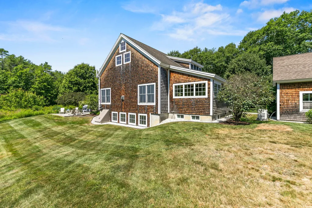 61 Crane Farm Way Yarmouth ME 04096
