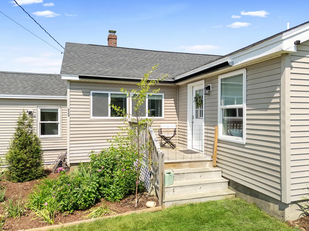 333 Limerock Street Rockland ME 04841