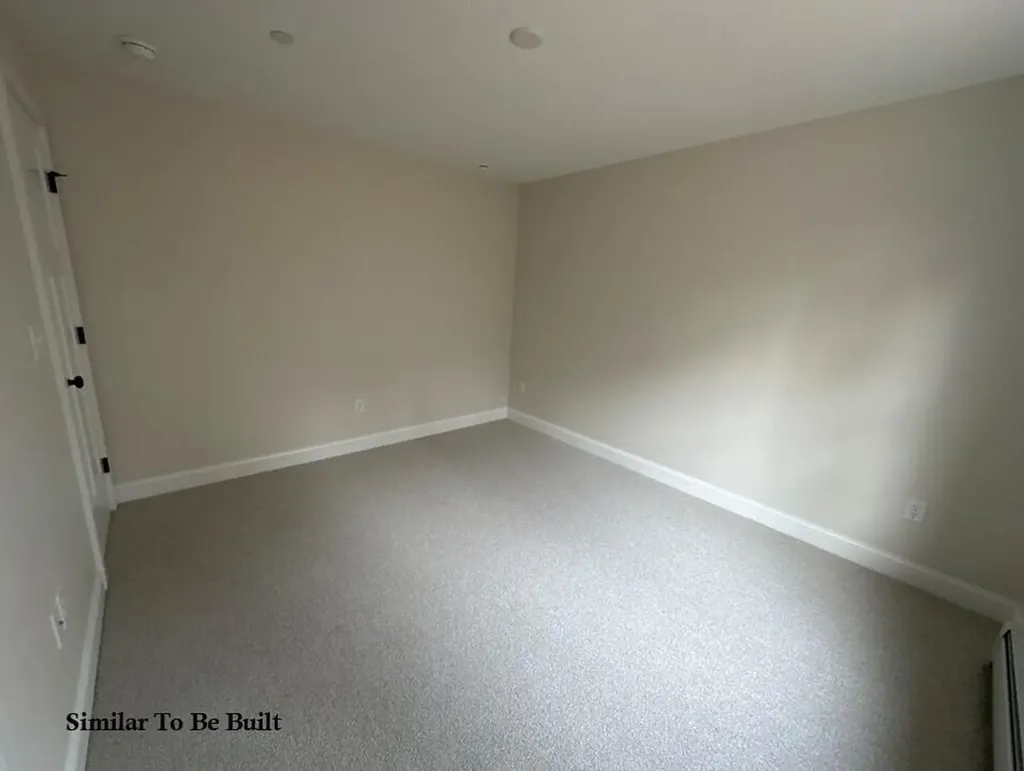 2 Jakubs Way Kennebunk ME 04043