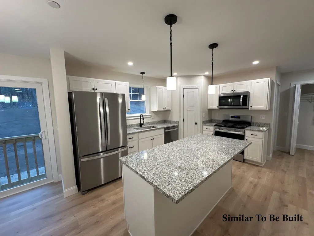 2 Jakubs Way Kennebunk ME 04043