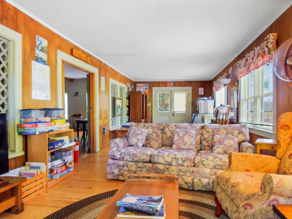 103 Taylor Woods Road Belgrade ME 04917