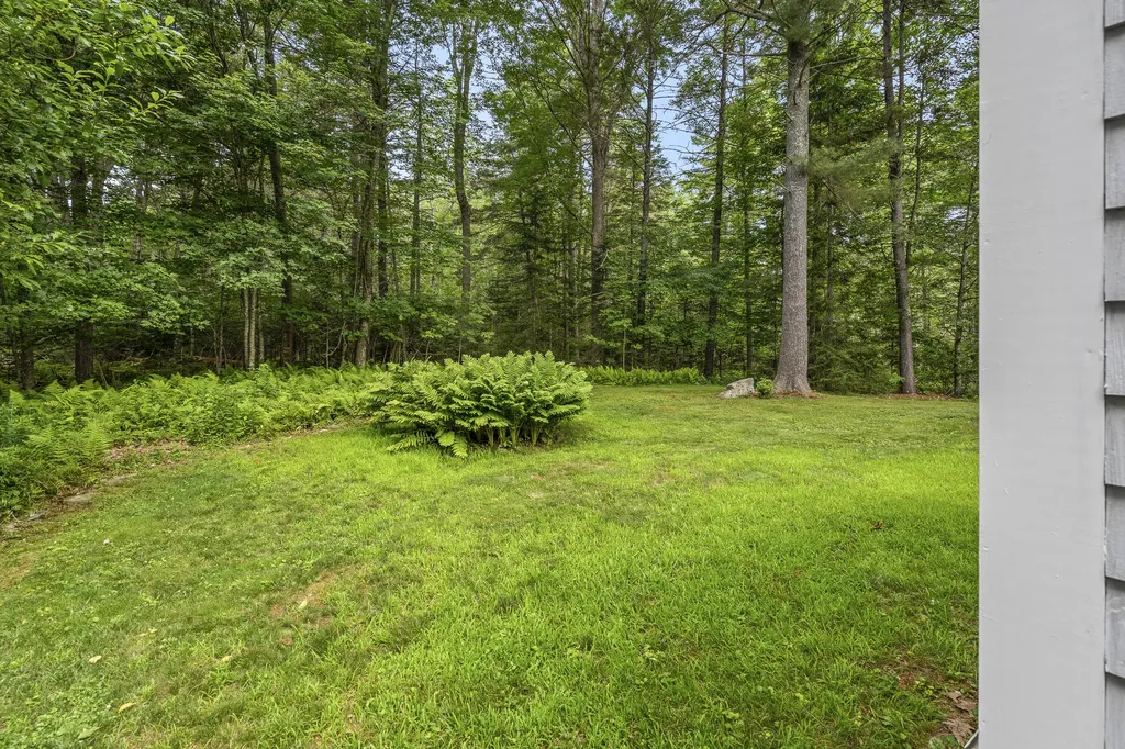 78 Old County Road Damariscotta ME 04543