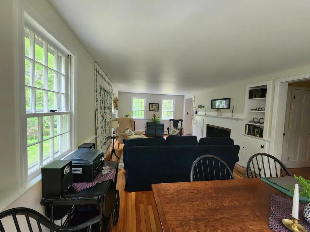 78 Old County Road Damariscotta ME 04543