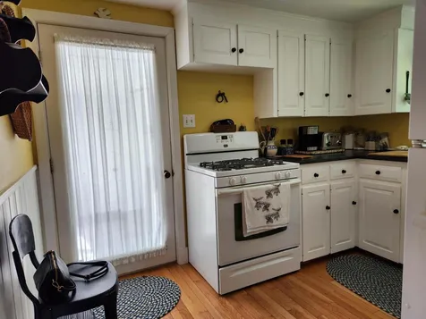 78 Old County Road Damariscotta ME 04543