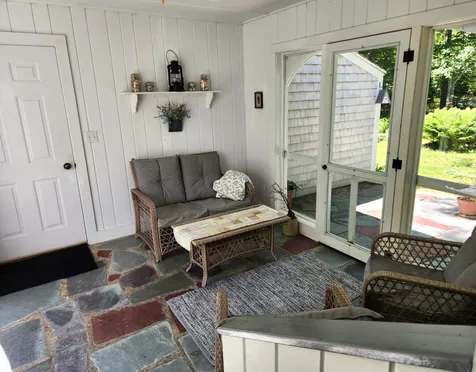 78 Old County Road Damariscotta ME 04543