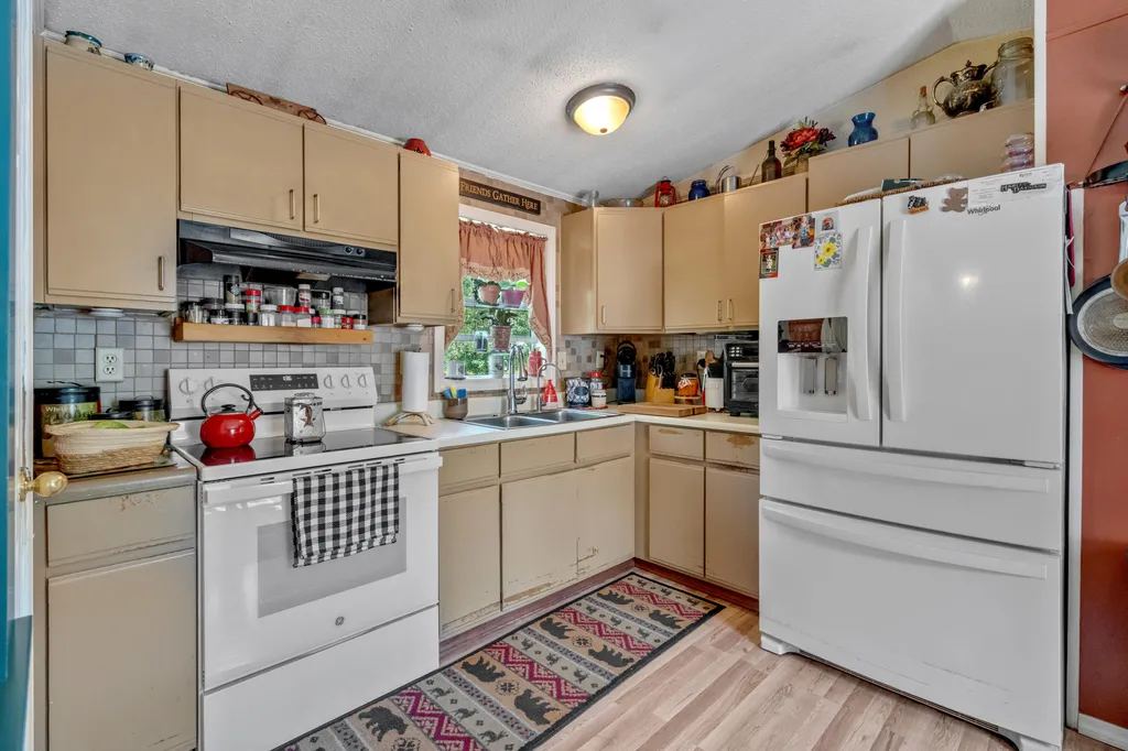 4 Butterfly Drive Litchfield ME 04350