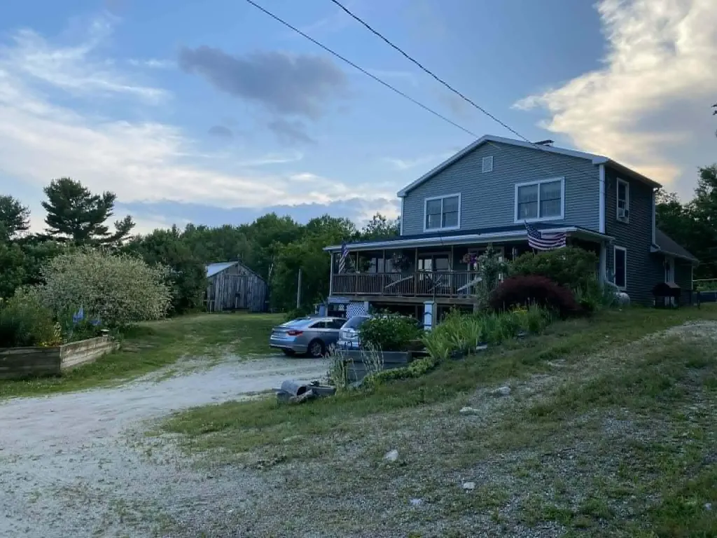 136 Station Road Hebron ME 04238