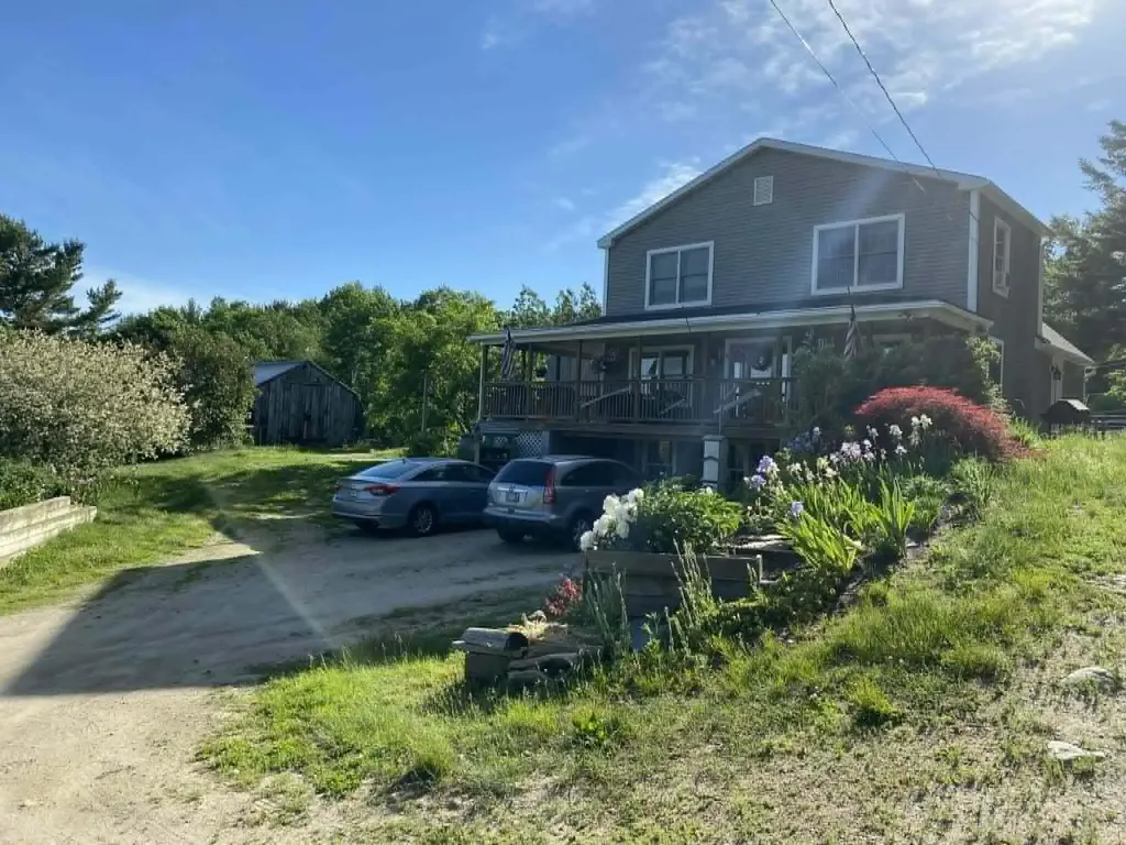 136 Station Road Hebron ME 04238