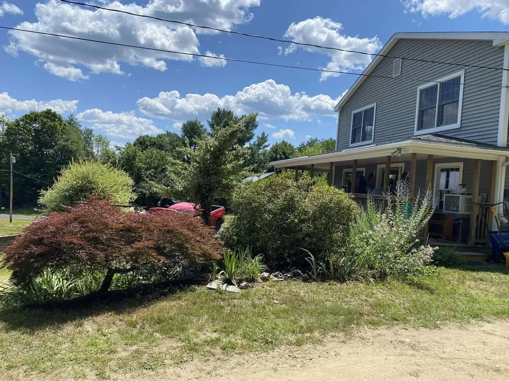 136 Station Road Hebron ME 04238