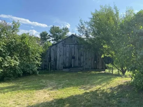 136 Station Road Hebron ME 04238
