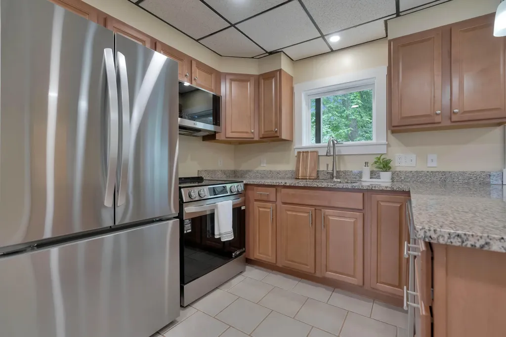 139 Skillings Street South Portland ME 04106