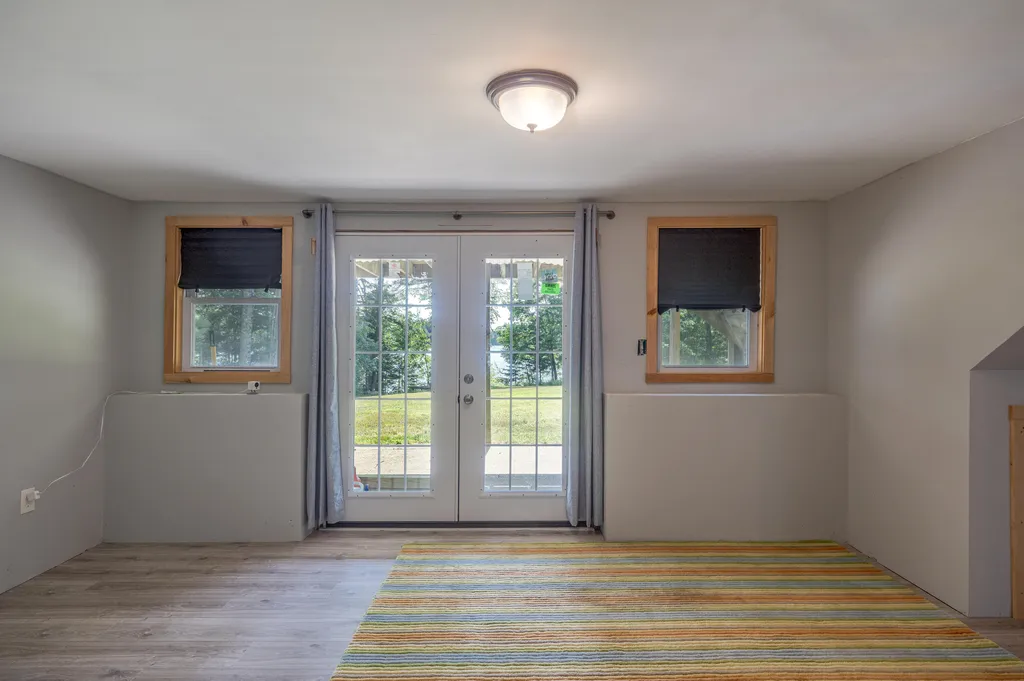2211 U.s. 1 Sullivan ME 04664