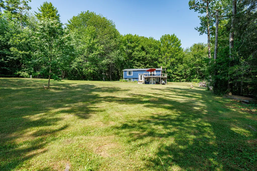 2211 U.s. 1 Sullivan ME 04664