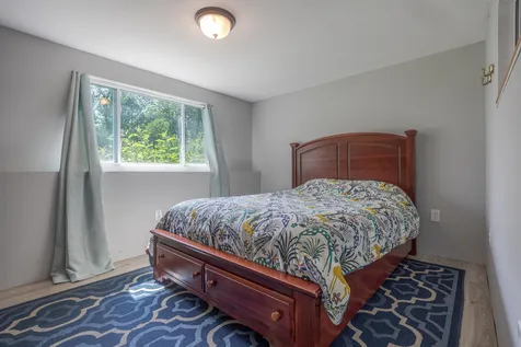 2211 U.s. 1 Sullivan ME 04664