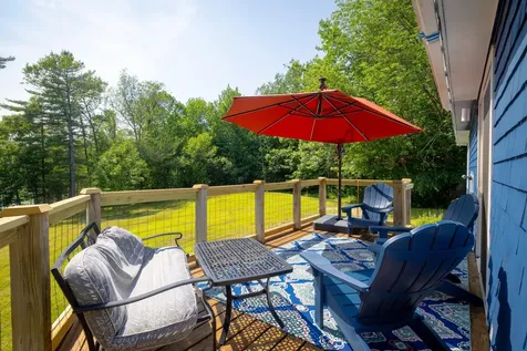 2211 U.s. 1 Sullivan ME 04664