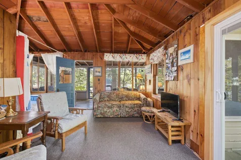 21 Haskell Avenue Raymond ME 04071