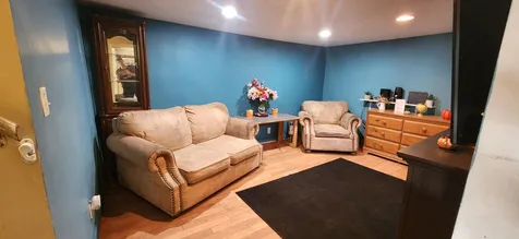 48 Gary Street Paris ME 04281