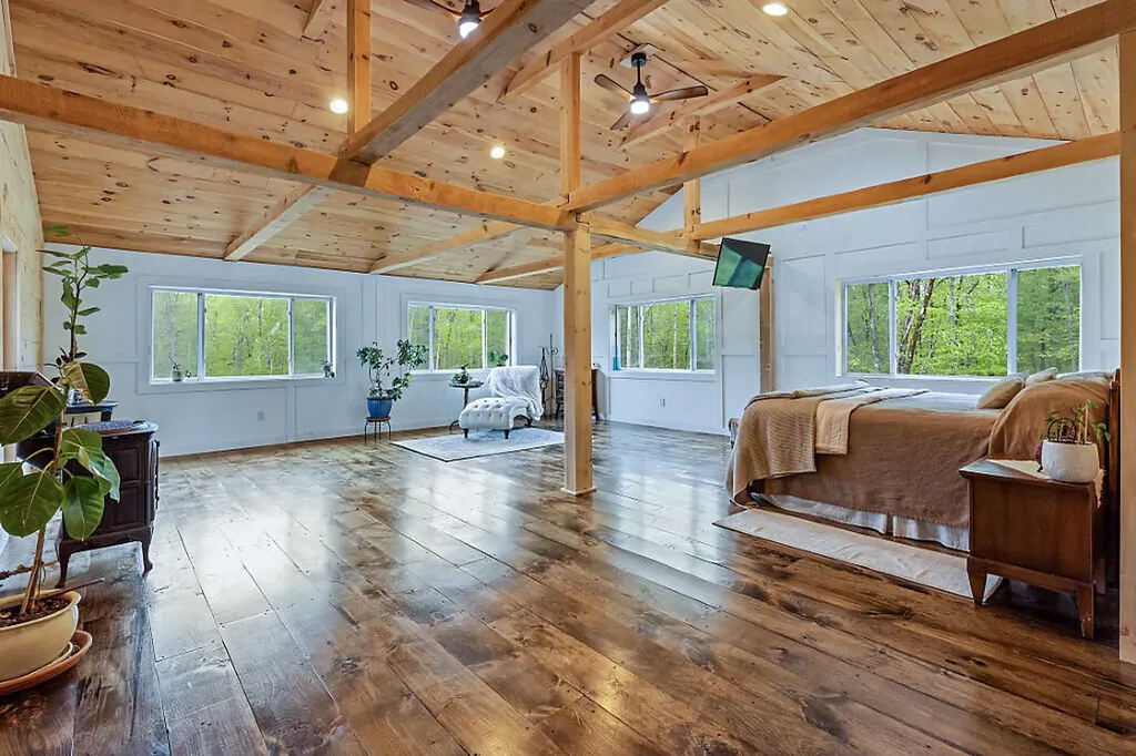 39 Lobo Lane West Gardiner ME 04345