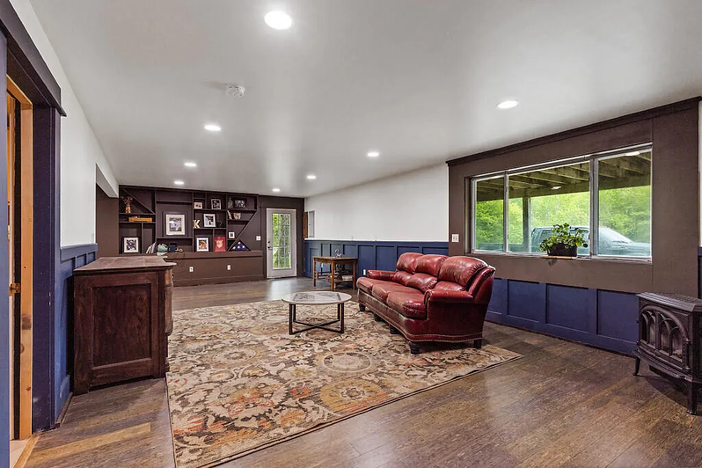 39 Lobo Lane West Gardiner ME 04345