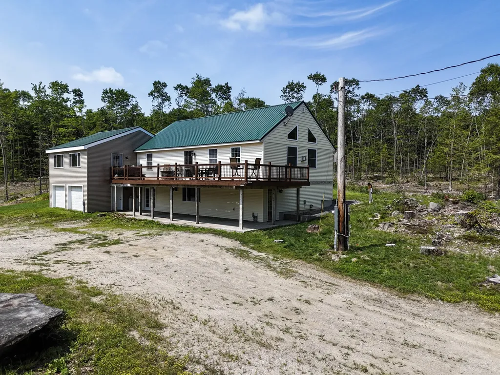 39 Lobo Lane West Gardiner ME 04345