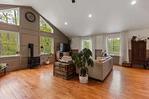 39 Lobo Lane West Gardiner ME 04345