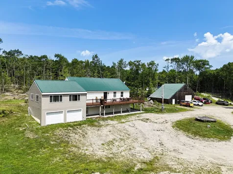 39 Lobo Lane West Gardiner ME 04345