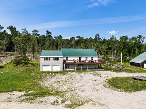 39 Lobo Lane West Gardiner ME 04345