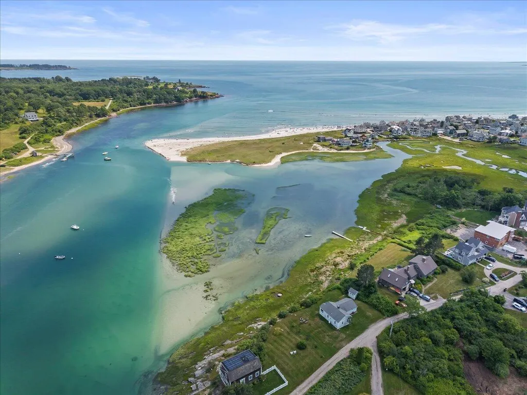 15 Harmons Island Scarborough ME 04074
