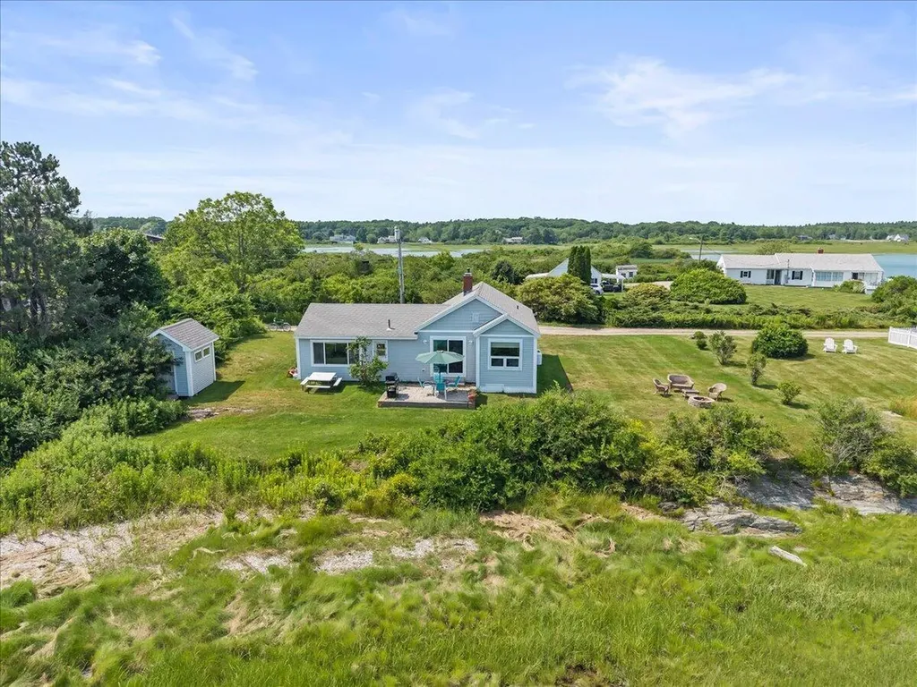 15 Harmons Island Scarborough ME 04074