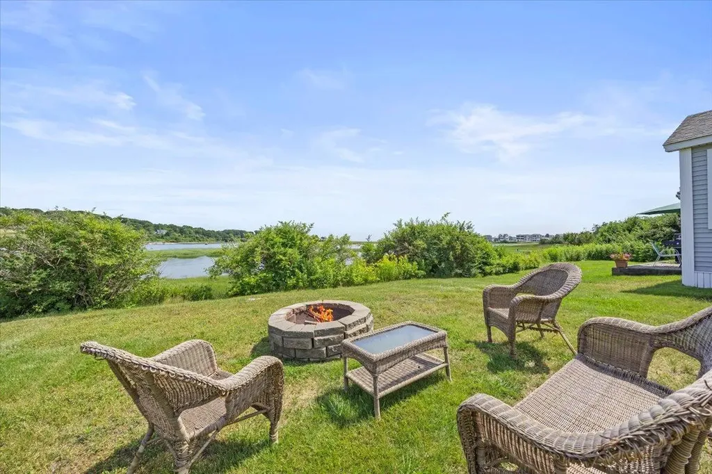 15 Harmons Island Scarborough ME 04074